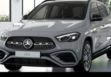 Mercedes-Benz GLA 200 9.900 km 45.300 &euro; Berlin 10587