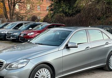 Mercedes-Benz E 200 126.856 km 16.499 &euro; Berlin 13127