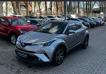 Toyota C-HR 106.812 km 17.990 &euro; Berlin 13403