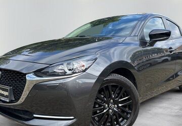 Mazda 2 40.285 km 16.990 &euro; Berlin 12247