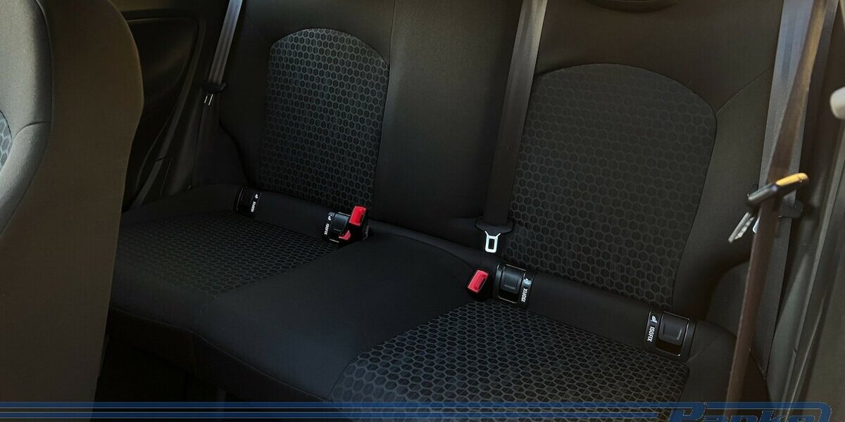 Opel Corsa Selection 1.2*Klima*BT*Freisprech*USB*Isof 108.290 km 4.990 &euro; Berlin 13187