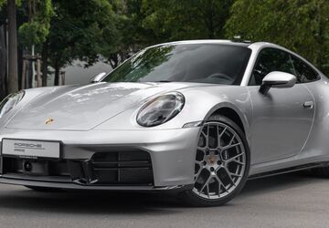 Porsche 992 6.633 km 146.930 &euro; Berlin 10587