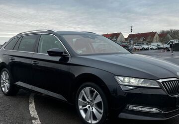 Skoda Superb 192.000 km 17.999 &euro; Mittenwalde 15749