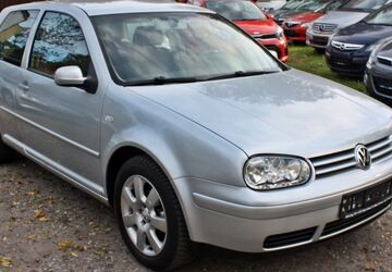 VW Golf 129.150 km 2.900 &euro; Berlin 13057