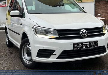 VW Caddy 46.052 km 18.990 &euro; Berlin - Pankow 13187