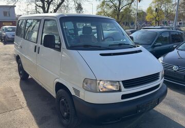 VW T4 Caravelle 300.000 km 5.990 &euro; Berlin 12349