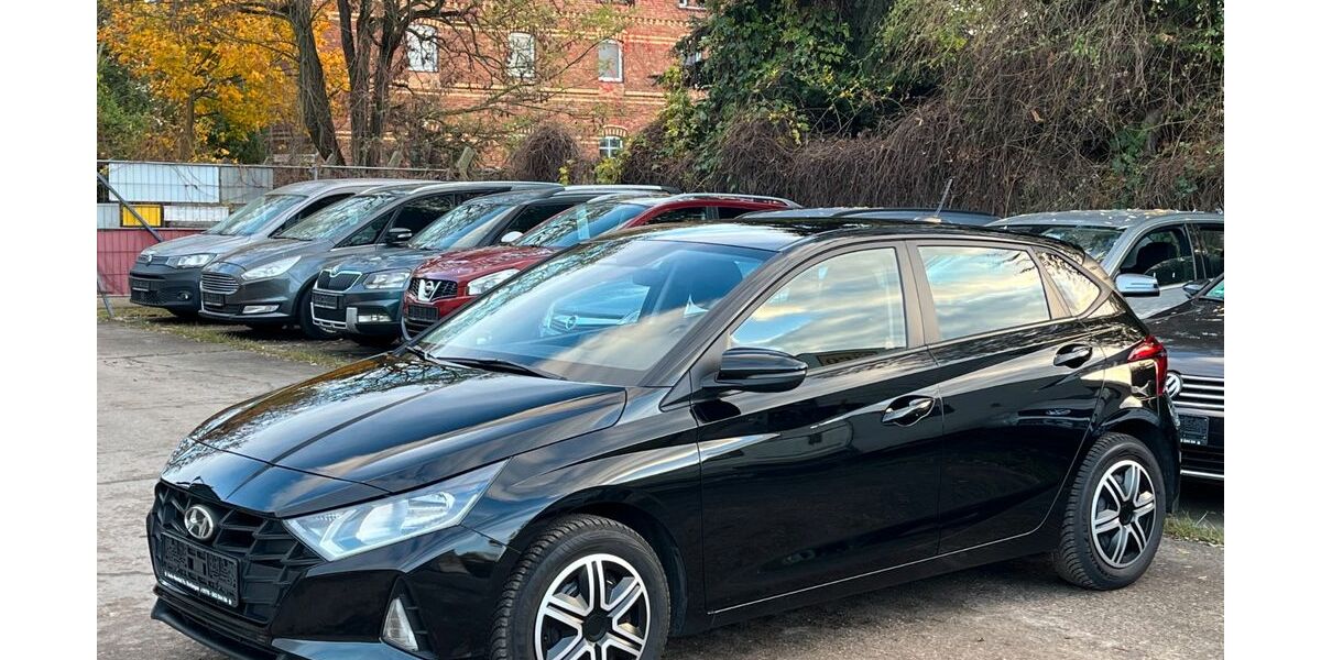 Hyundai i20 84.465 km 12.999 &euro; Berlin 13127
