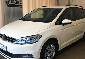 VW Touran 122.114 km 24.500 &euro; Berlin 13088