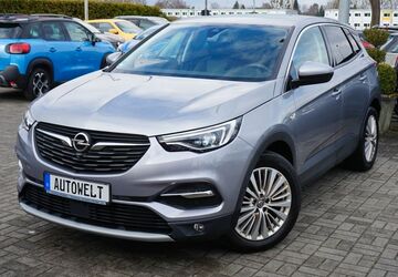 Opel Grandland (X) 66.000 km 15.500 &euro; Falkensee 14612