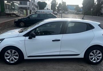 Renault Clio 67.259 km 10.000 &euro; Berlin 12347