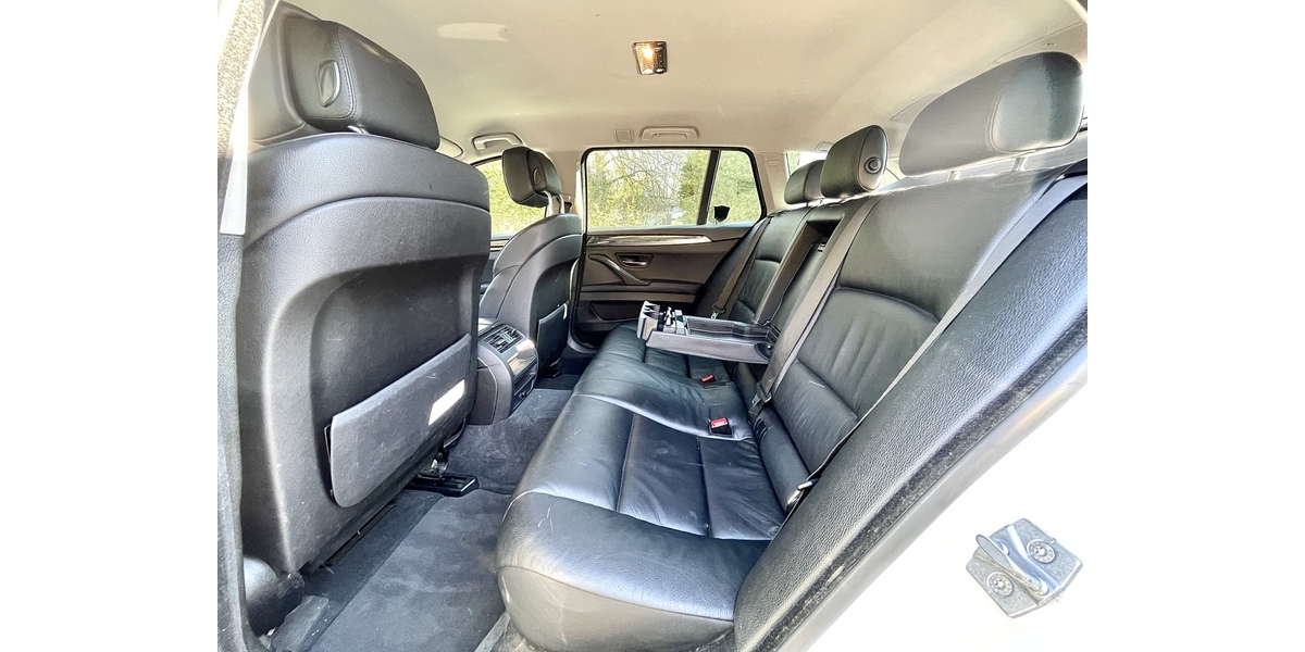 BMW 530 158.331 km 13.450 &euro; Berlin 14129