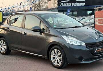 Peugeot 208 115.261 km 5.490 &euro; Berlin 13127