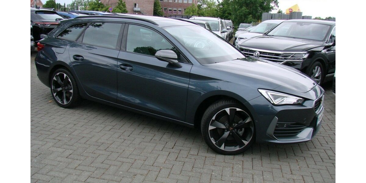 Cupra Leon ST eTSi ACC Panorama Vision Plus LED Beats 5.999 km 26.980 &euro; Falkensee 14612