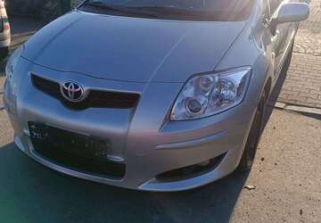 Toyota Auris 249.000 km 2.690 &euro; Berlin 13597