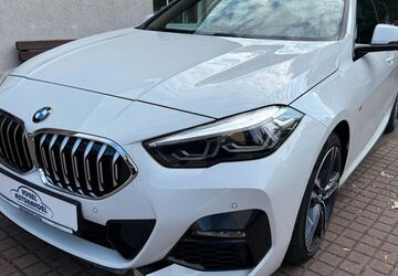 BMW 218 112.270 km 22.800 &euro; Berlin 13059