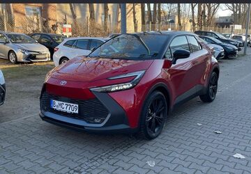 Toyota C-HR 5.000 km 36.990 &euro; Berlin 13403