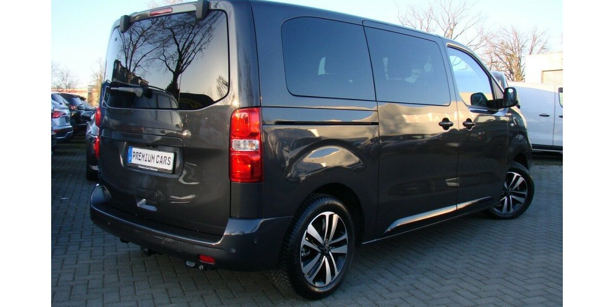 Citroen Spacetourer 180 Plus M, AHK LED Kamera180º 8 Sitze 5.882 km 37.980 &euro; Falkensee 14612