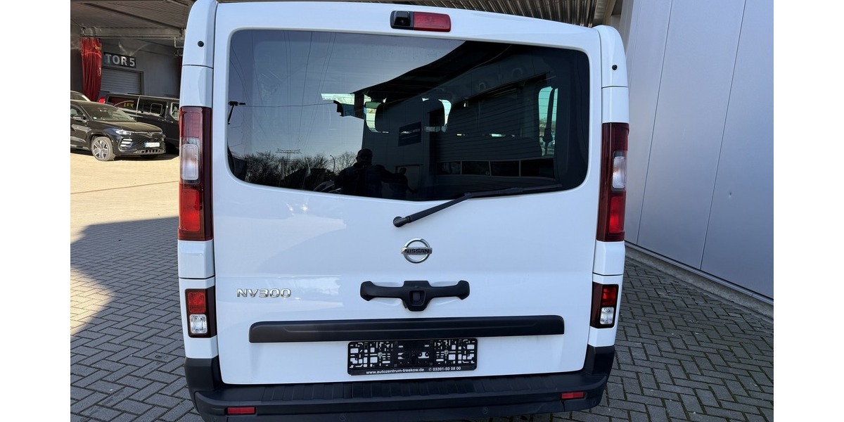 Nissan NV300 Kombi L1H1 PREMIUM Navi 8 Sitzplätze 92.493 km 19.400 &euro; Berlin 10247
