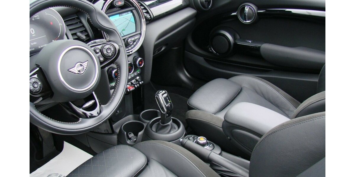 Mini Cooper Cabrio 1.5 Chili II LED Tempomat Navi Leder 33.215 km 23.980 &euro; Falkensee 14612