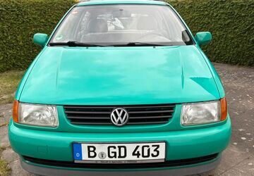 VW Polo 56.300 km 2.690 &euro; Berlin 13587
