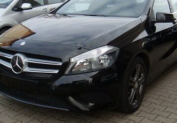 Mercedes-Benz A 180 61.965 km 13.990 &euro; Berlin-Schöneberg 12101