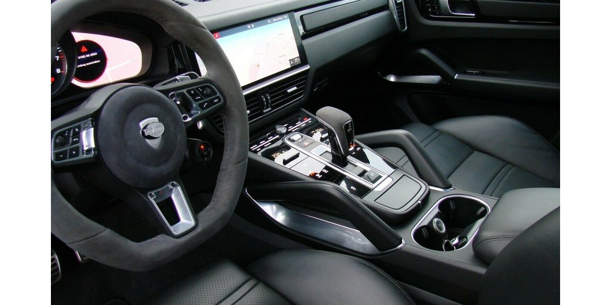 Porsche Cayenne Turbo TECHART Matrix Pano ACC Vierradlenku 79.356 km 84.980 &euro; Falkensee 14612