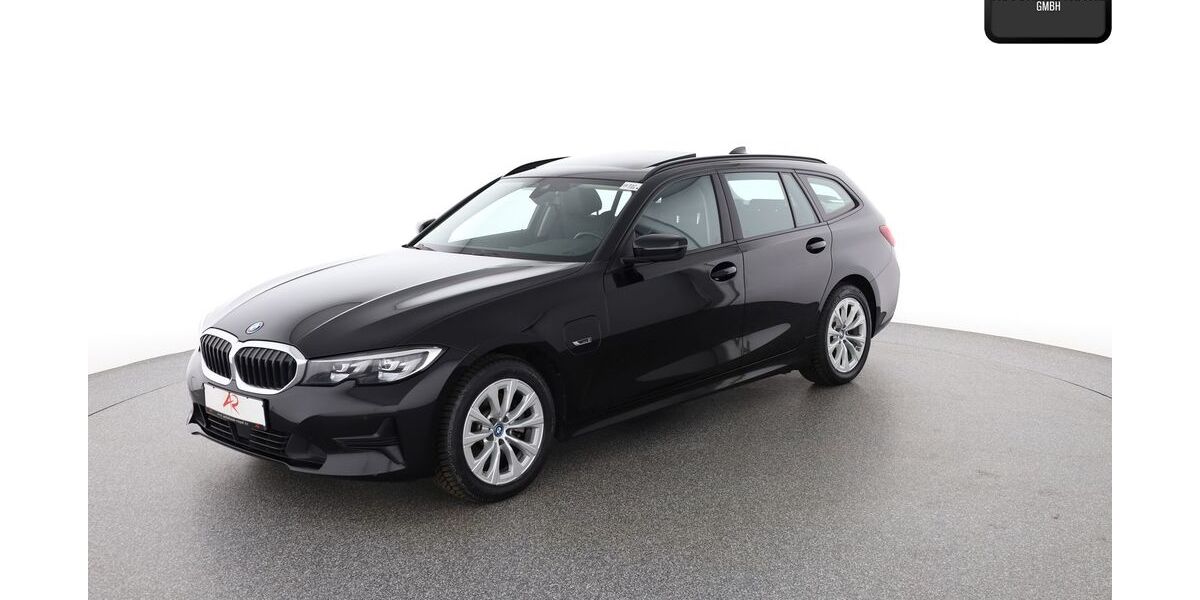BMW 320 89.907 km 23.860 &euro; Berlin 12103