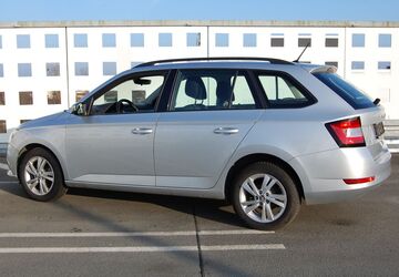 Skoda Fabia 34.600 km 13.999 &euro; Berlin 13435