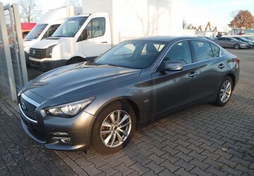 INFINITI Q50 114.000 km 9.960 &euro; Ahrensfelde 16356