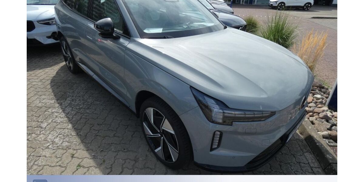 Volvo EX90 1.890 km 95.990 &euro; Berlin Tegel 13509