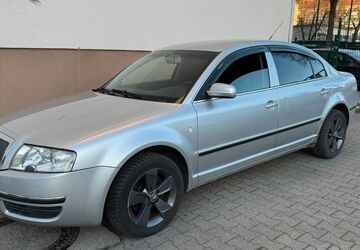 Skoda Superb 200.000 km 1.500 &euro; Berlin 12045