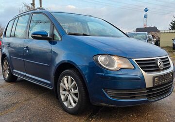 VW Touran 137.898 km 2.950 &euro; Fredersdorf - Vogelsdorf 15370