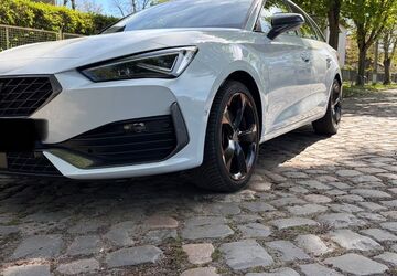 Cupra Leon 30.400 km 25.000 &euro; Berlin 13125
