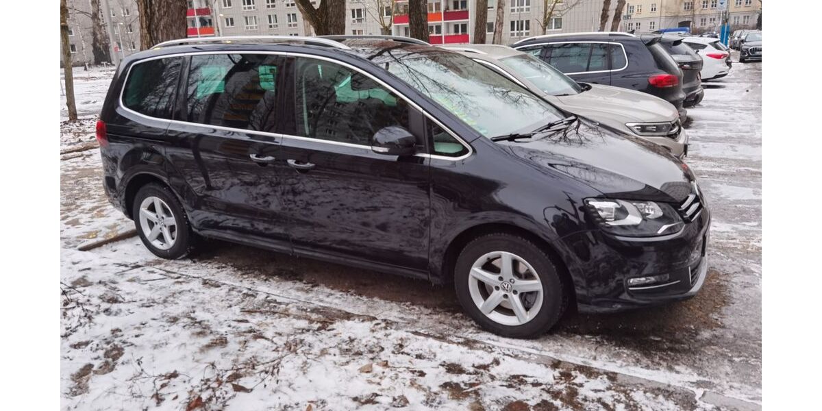 VW Sharan 198.000 km 15.900 &euro; Berlin 10243