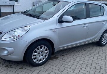 Hyundai i20 44.000 km 4.998 &euro; Oranienburg 16515