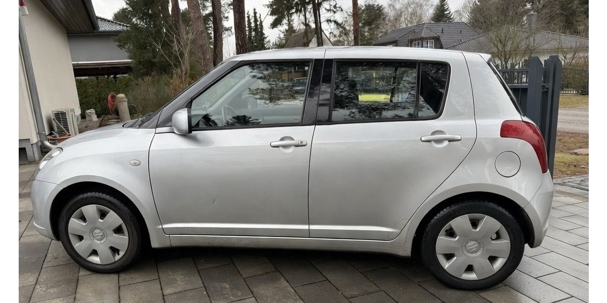 Suzuki Swift 1,3 Klima Club 1.Hand 70.990 km 4.200 &euro; Berlin 10247
