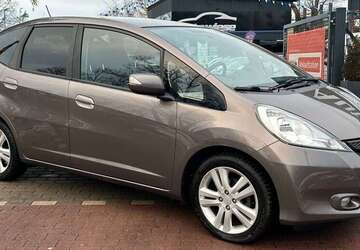 Honda Jazz 97.992 km 8.990 &euro; Berlin 13127