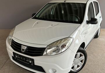 Dacia Sandero 162.578 km 2.499 &euro; Berlin 14165