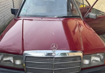 Mercedes-Benz 190 138.800 km 4.500 &euro; Oranienburg 16515