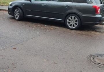 Toyota Avensis 252.489 km 1.500 &euro; Berlin 13589