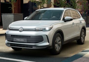 VW Tiguan 5.563 km 34.925 &euro; Bernau 16321