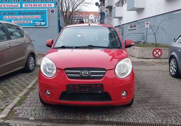 Kia Picanto 113.000 km 3.900 &euro; Berlin 12105