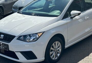 Seat Ibiza 82.300 km 13.900 &euro; Berlin 12057