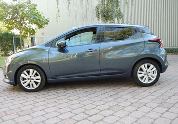 Nissan Micra 60.200 km 12.690 &euro; Berlin 13435
