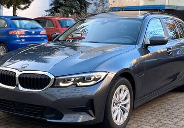 BMW 330 133.964 km 20.999 &euro; Berlin 10777