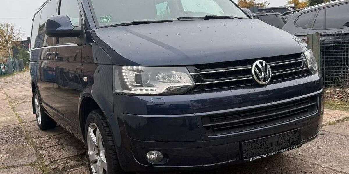 VW T5 Transporter 159.438 km 18.900 &euro; Berlin 12277