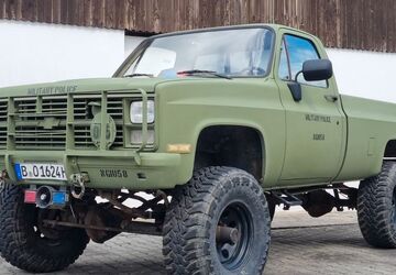 Chevrolet K30 140.000 km 25.990 &euro; Berlin 13125