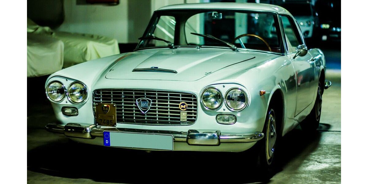 Lancia Flaminia 90.400 km 89.000 &euro; Berlin 10707