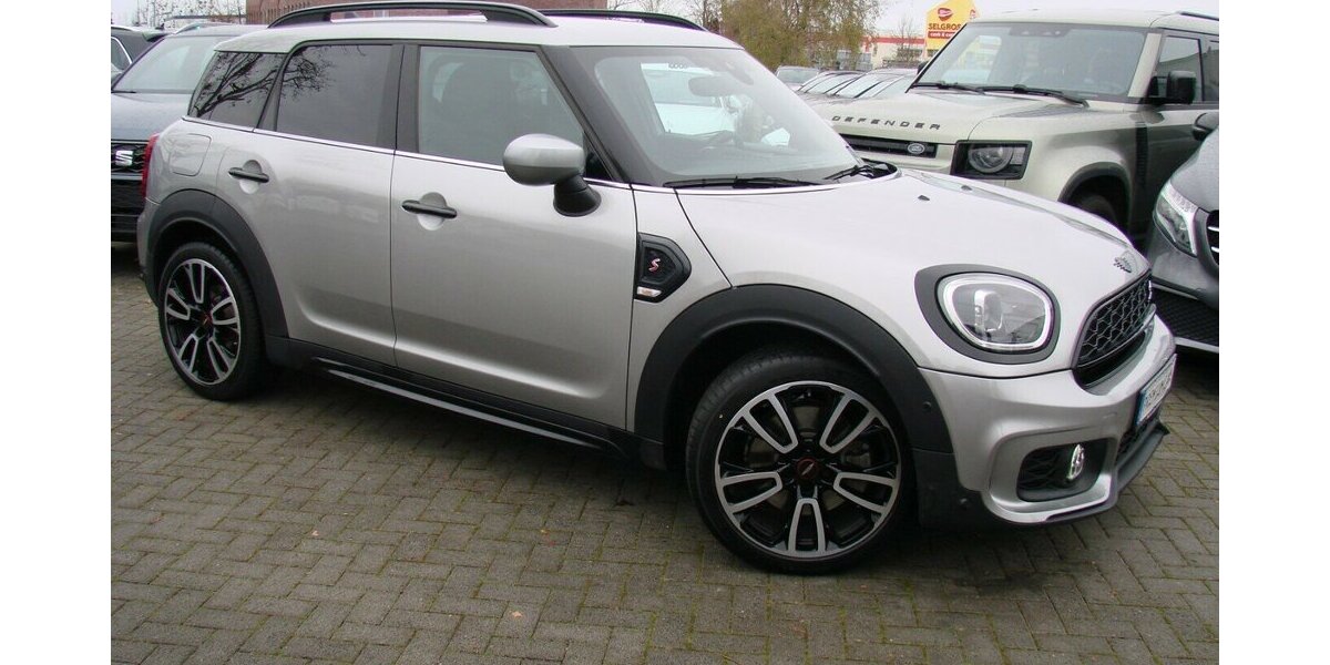 Mini Cooper S Countryman JCW Trim Leder Navi LED AHK 18.431 km 33.980 &euro; Falkensee 14612