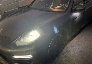 Porsche Panamera 207.000 km 30.800 &euro; Velten 16727